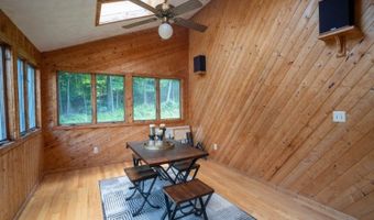 16 Hemlock Dr, Alloway, NJ 07462