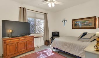33250 S SUMMIT Dr, Black Canyon City, AZ 85324