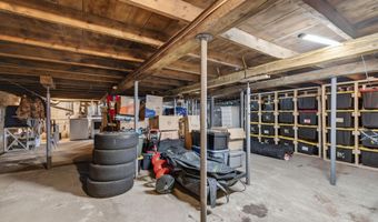 235 Swan Lake Ave, Belfast, ME 04915