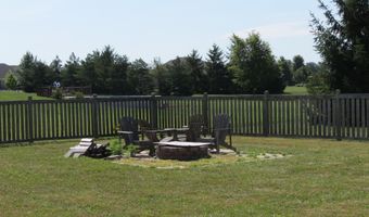 13460 Sycamore Trl, Anna, OH 45302