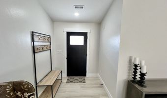 1719 Opal Dr, Elko, NV 89801