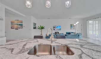 5415 LIMELIGHT Dr, Apollo Beach, FL 33572