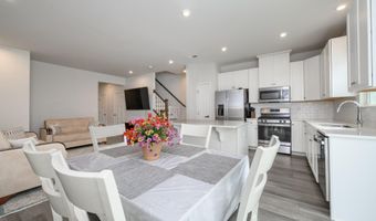 29 Athens Way, Aberdeen, NJ 07747