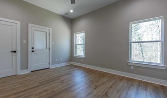 2002 Cherry Xing, Benton, AR 72015