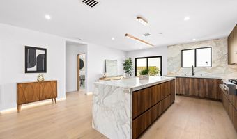 2621-2623 S Bentley, Los Angeles, CA 90064