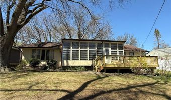 314 Burr Oak Dr, Albert Lea, MN 56007