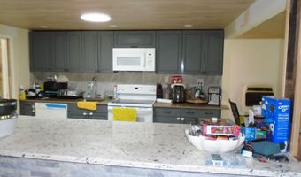 387 N Shore Dr, Albrightsville, PA 18210