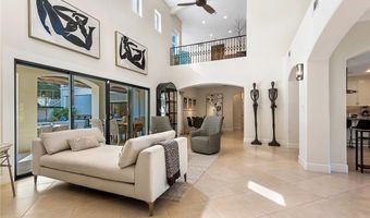 17980 Rancho St, Encino, CA 91316