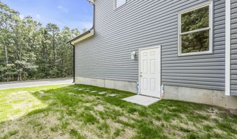 70 Seurat St, Barnegat, NJ 08005