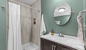 3320 Eastwood Dr, Charlotte, NC 28205