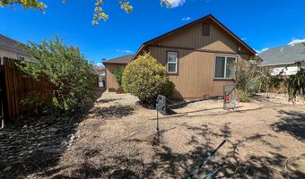 1135 Mountain Rose Dr, Fernley, NV 89408