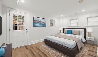 15 SEATON Pl NE 1, Washington, DC 20002