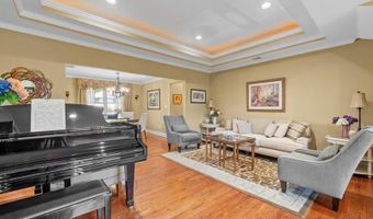 77 Shore Rd, Amityville, NY 11701