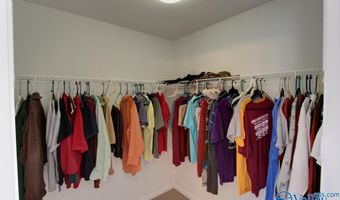 16874 Raspberry Ln, Athens, AL 35613