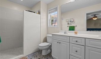 110 Lightwater Dr, Aberdeen, NC 28315