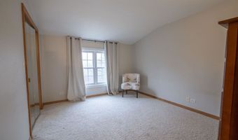 8716 FOUNTAIN GROVE Rd, Amherst, WI 54406