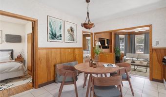 82 Clemence St, Cranston, RI 02920