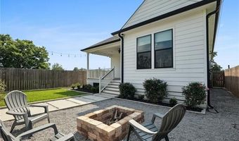 1806 SCHNEL Dr, Arabi, LA 70032