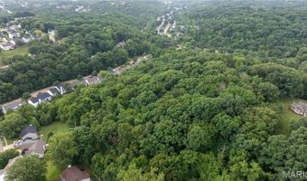 700 Old Kiefer Creek Rd, Ballwin, MO 63021
