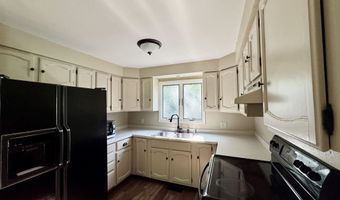 7409 Timberline Trl, Arena, WI 53503
