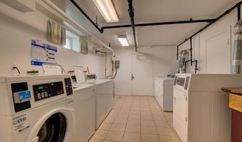 2100 N SCOTT St 103, Arlington, VA 22209
