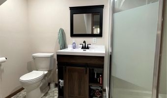 1309 E Elm St, Algona, IA 50511