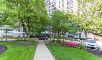 4600 DUKE St 1501, Alexandria, VA 22304