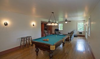 90 Taylor Ln, Alderson, WV 24910