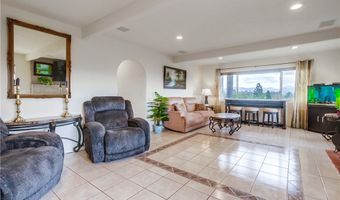 10549 Queen Ave, La Mesa, CA 91941