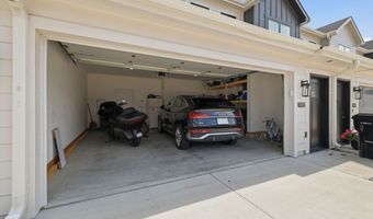 2305 SW Parkway Ln, Ankeny, IA 50023