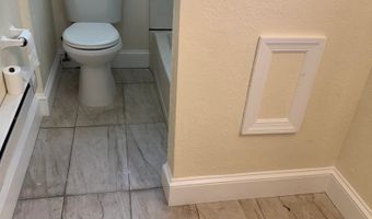 33 S North Carolina 102, Atlantic City, NJ 08401