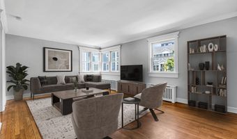 304 Deal Lake Dr 34, Asbury Park, NJ 07712