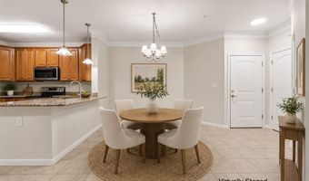 24701 BYRNE MEADOW Sq 108, Aldie, VA 20105