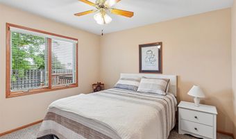 215 SE Lowell Dr, Ankeny, IA 50021