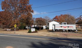 93 Old Forge Dr, Bostic, NC 28018