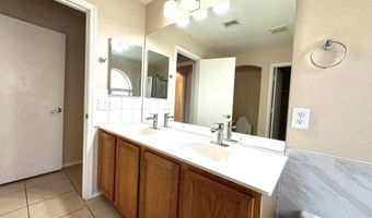 629 N KENNETH Pl, Chandler, AZ 85226