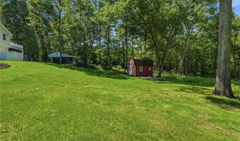 71 Rolling Hill Dr, Exeter, RI 02822