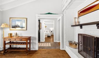 7 Cowsill Ln 1, Newport, RI 02840