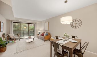 2100 LANGSTON Blvd 112, Arlington, VA 22201