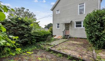 29 Griffing Ave, Danbury, CT 06810