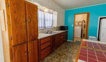 412 S Lake St, Carlsbad, NM 88220