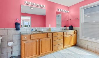 2100 W Riverside Dr, Atlantic City, NJ 08401
