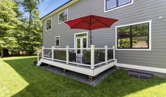 9206 FERNWOOD Rd, Bethesda, MD 20817