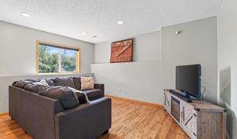 10579 Karston Ave NE, Albertville, MN 55301