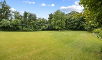 301 Wiese Rd, Cheshire, CT 06410