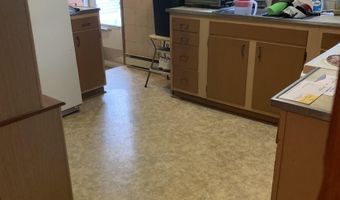 530 W Spring St, Bloomfield, IN 47424