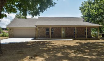 705 1st St NW, Atkins, AR 72823