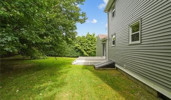 21 Hope Hill Ter, Cranston, RI 02921