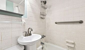 1918 W Fort Macon Rd 134, Atlantic Beach, NC 28512