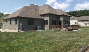 680 N Easton Dr, Angola, IN 46703